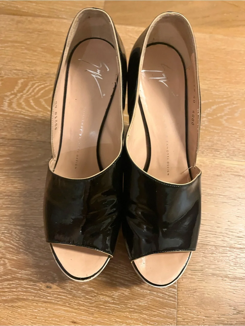 Giuseppe Zanotti sculptural high